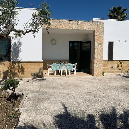 Tenuta Punta Della Suina Vakantiehuis *